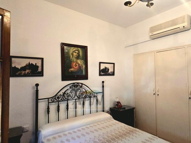 3 bedroom Townhouse for sale