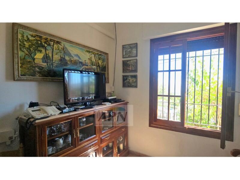 3 bedroom Townhouse for sale