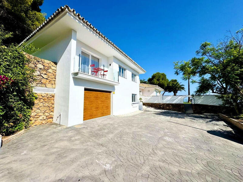 3 bedroom Villa for sale