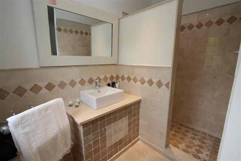 5 bedroom Villa for sale