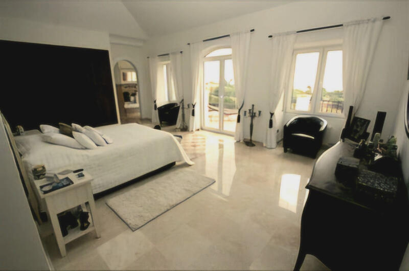 5 bedroom Villa for sale
