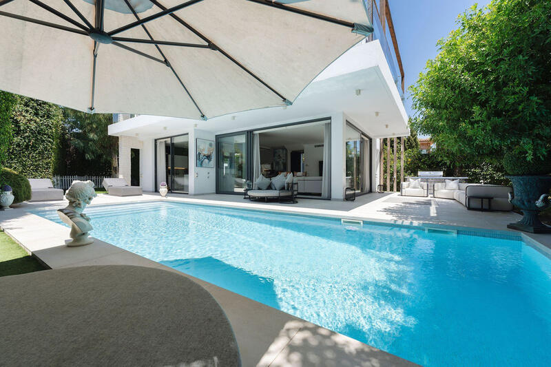 4 bedroom Villa for sale