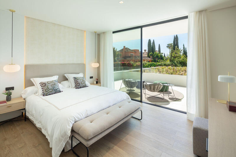 5 bedroom Villa for sale