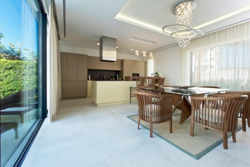 5 спальная комната вилла продается