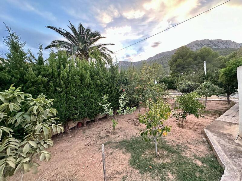 4 Cuarto Villa en venta