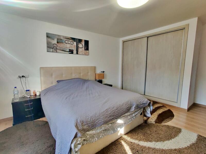4 Cuarto Villa en venta