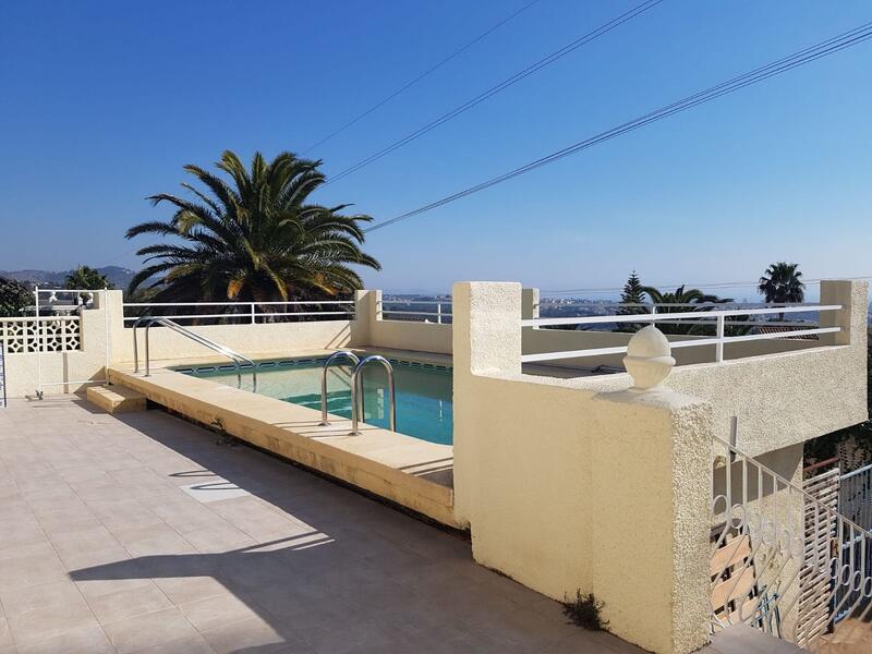 4 Cuarto Villa en venta