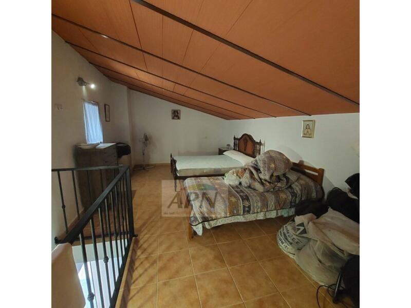 1 bedroom Country House for sale