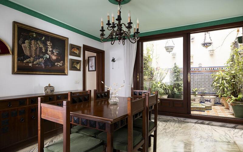 8 Schlafzimmer Stadthaus zu verkaufen
