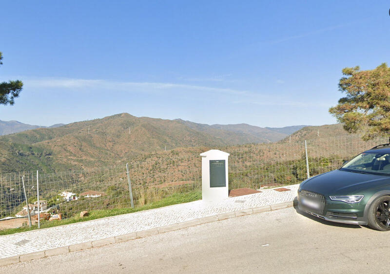 6 bedroom Villa for sale