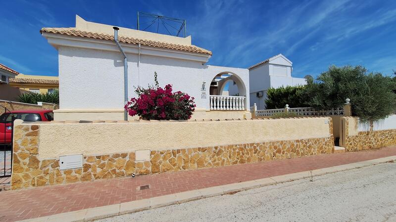 2 bedroom Villa for sale