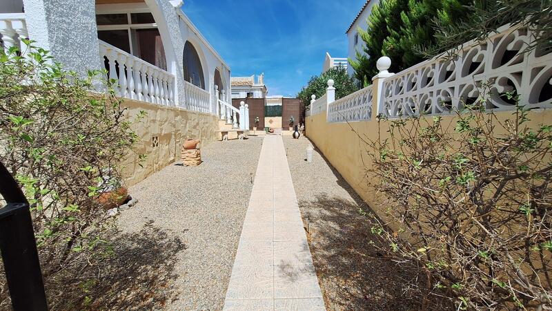 2 bedroom Villa for sale