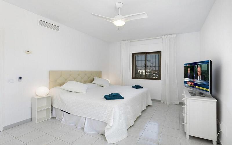 6 bedroom Villa for sale