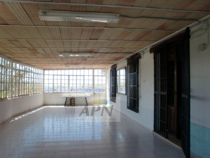 11 bedroom Villa for sale