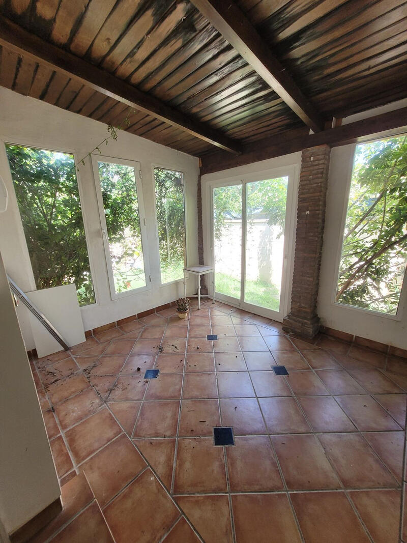 4 bedroom Villa for sale