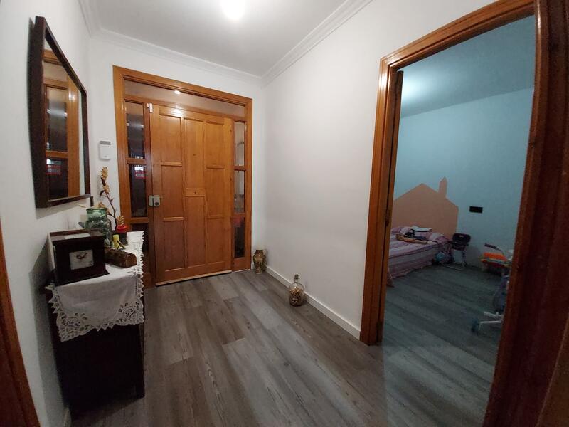 3 bedroom Townhouse for sale