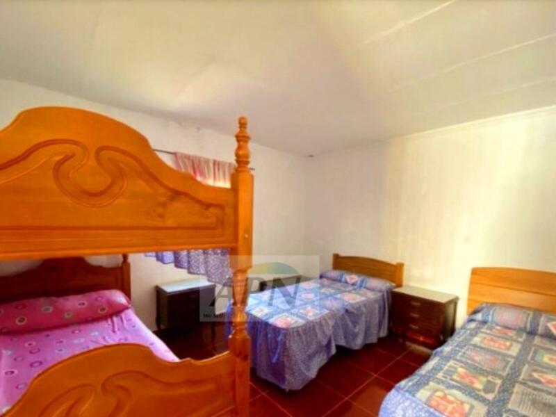 4 bedroom Country House for sale