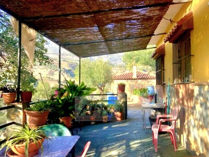 4 bedroom Country House for sale