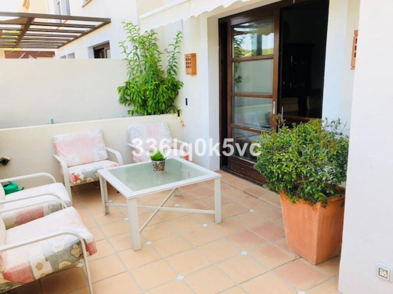 4 bedroom Townhouse for sale