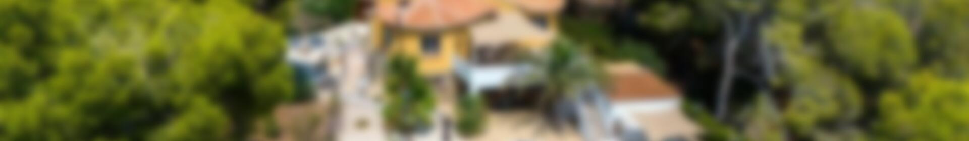 4 Cuarto Villa en venta