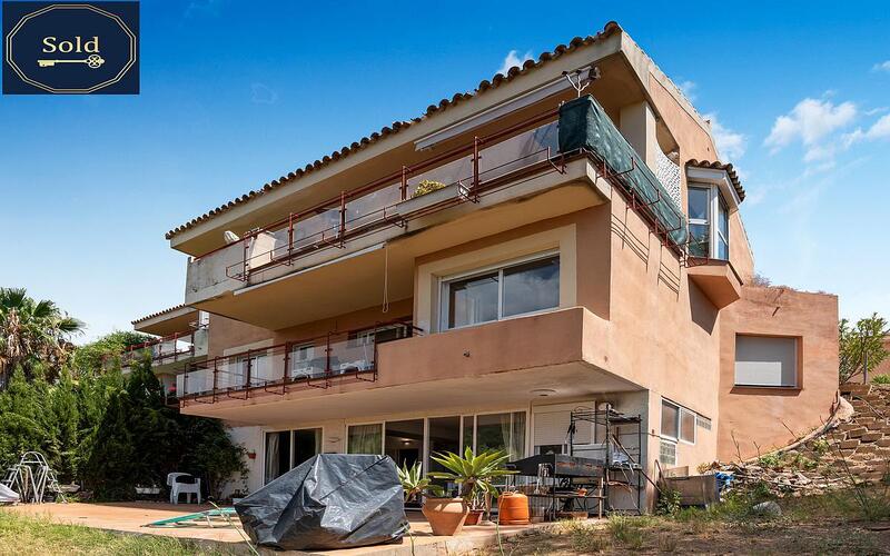 Townhouse for sale in Estepona, Málaga