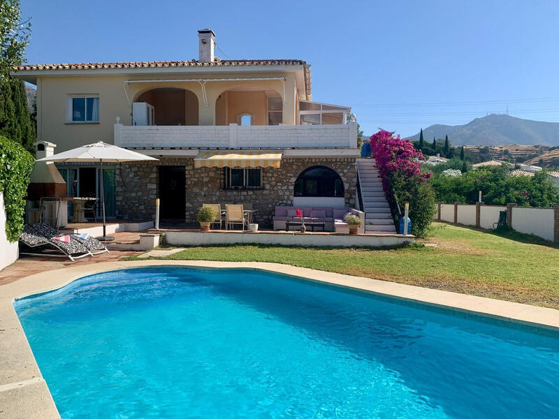 5 bedroom Villa for sale
