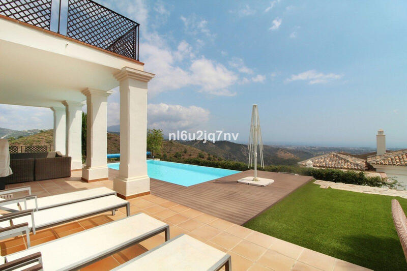 5 bedroom Villa for sale