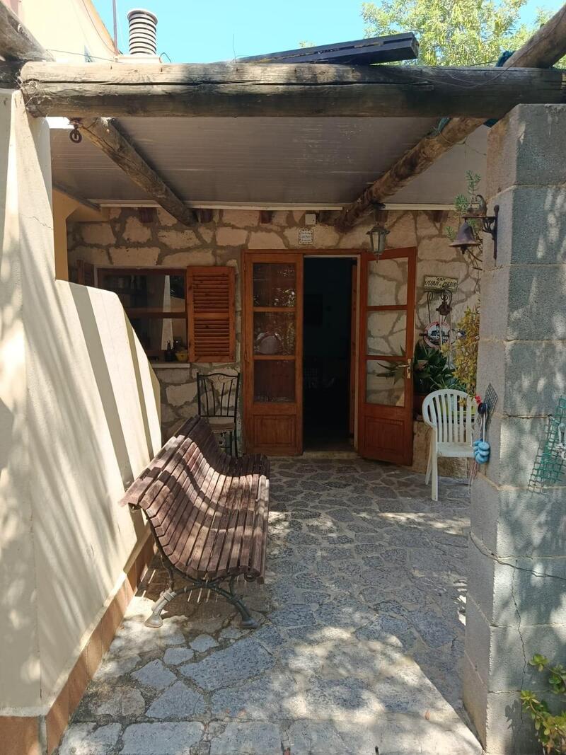 3 bedroom Country House for sale