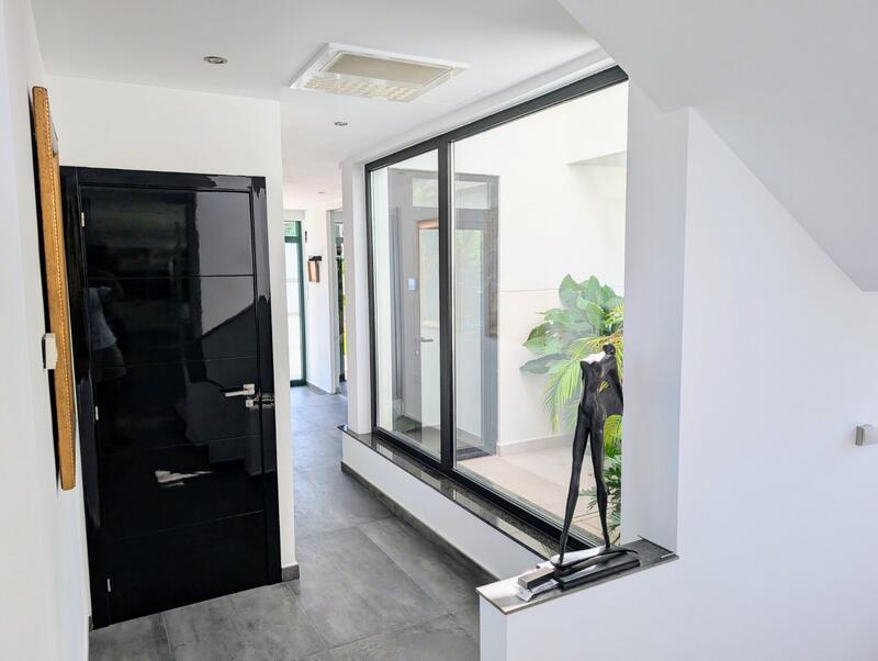 Villa for sale