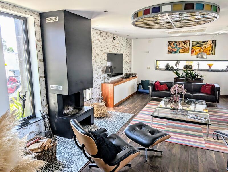 Villa for sale
