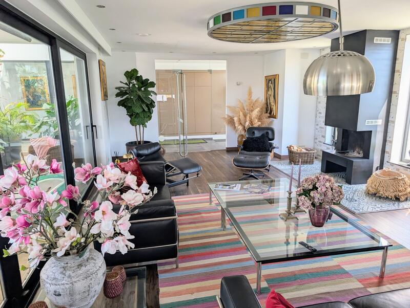 Villa for sale