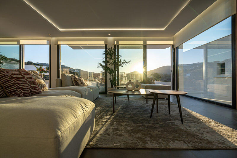 Villa for sale in La Cala de Mijas, Málaga