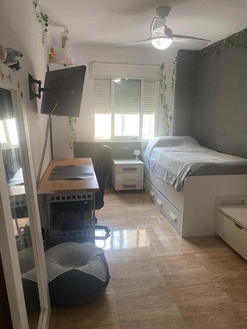 3 bedroom Apartment for sale