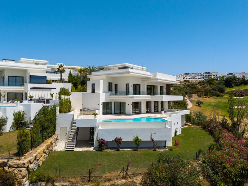 4 bedroom Villa for sale