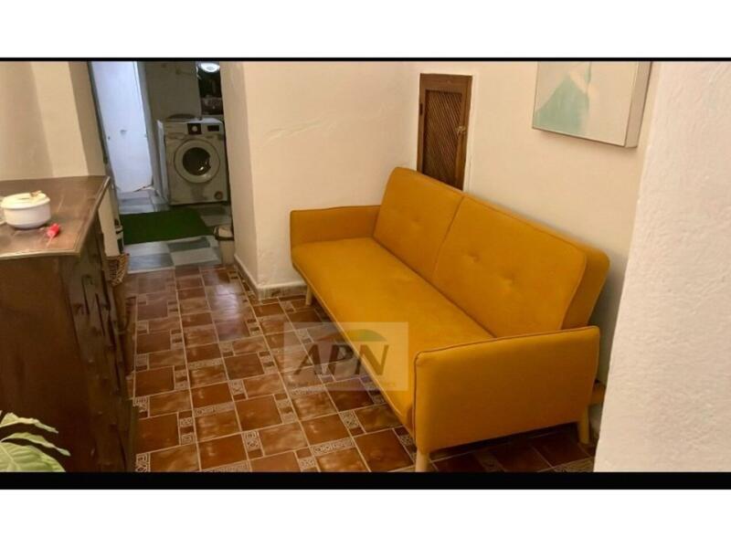 2 bedroom Townhouse for sale
