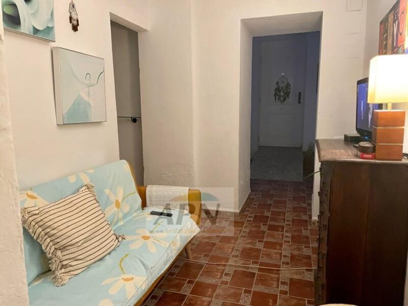 2 bedroom Townhouse for sale