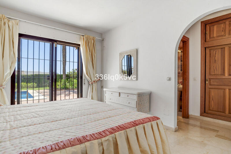 4 bedroom Villa for sale