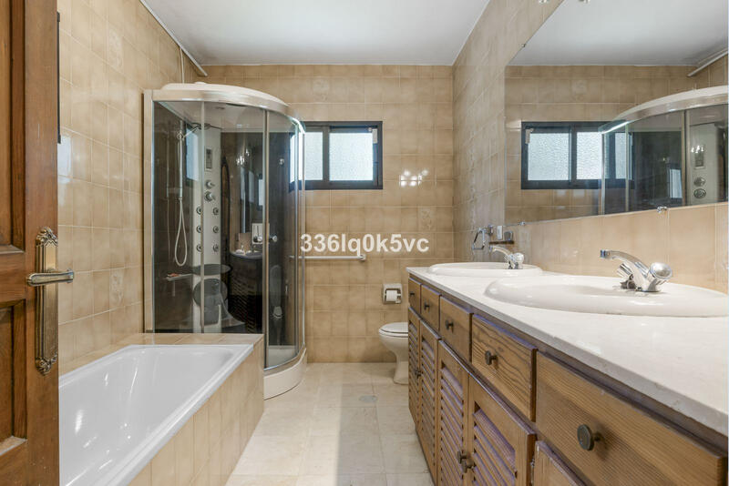 4 bedroom Villa for sale