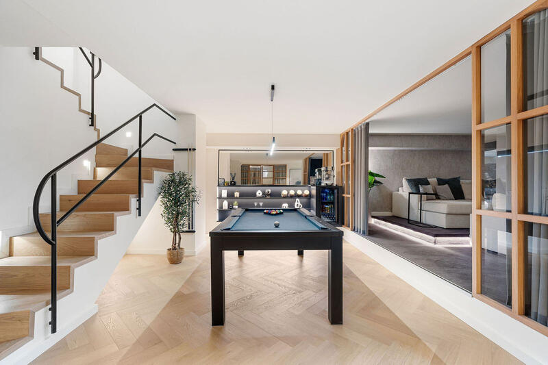 4 bedroom Townhouse for sale