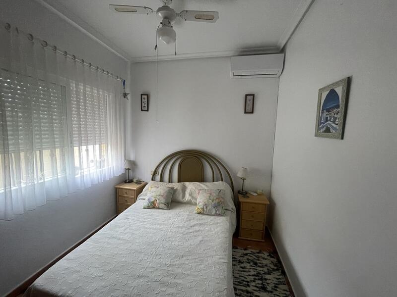 2 Cuarto Villa en venta