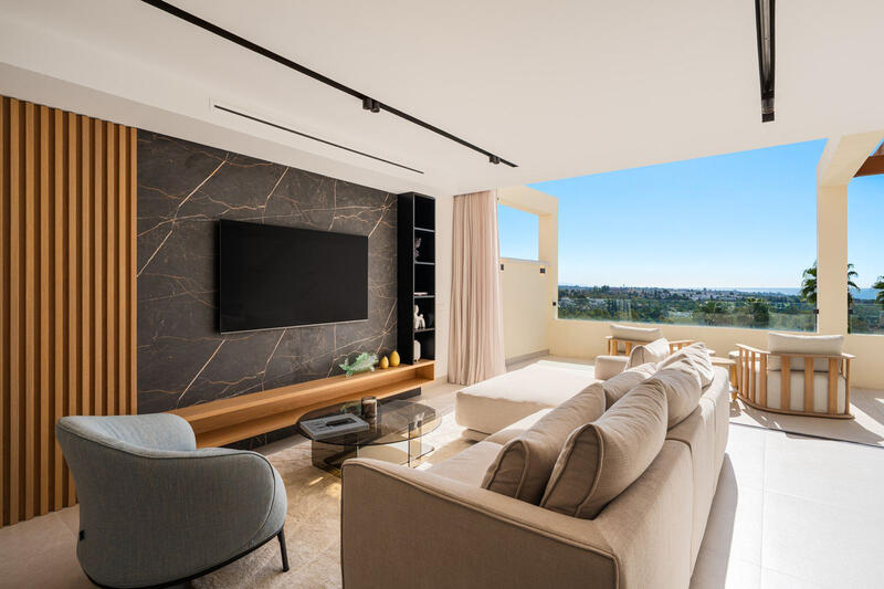 3 bedroom Apartment for sale
