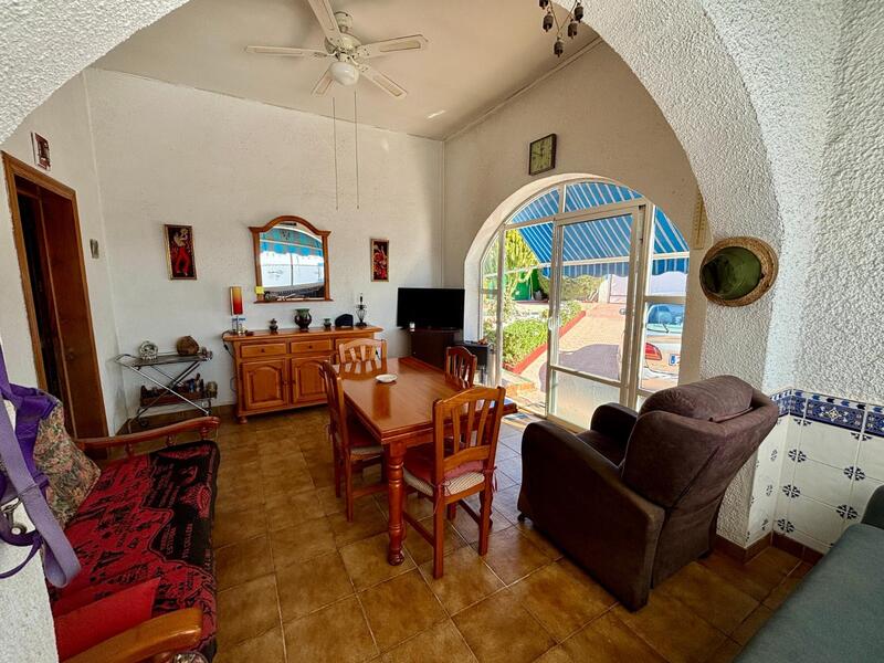 4 Cuarto Villa en venta