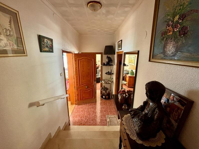 4 Cuarto Villa en venta