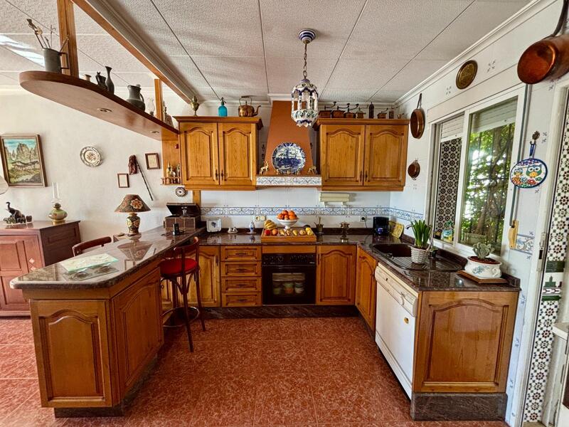 4 Cuarto Villa en venta