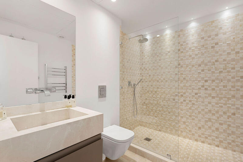 4 bedroom Apartment for sale