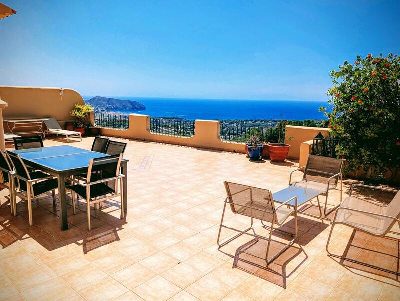 Villa en venta en Moraira, Alicante