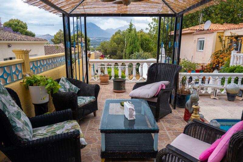 5 bedroom Villa for sale