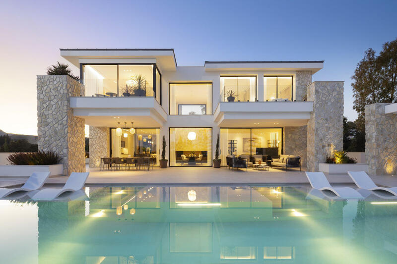 вилла продается в La Quinta, Málaga