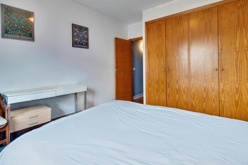 2 bedroom Townhouse for sale