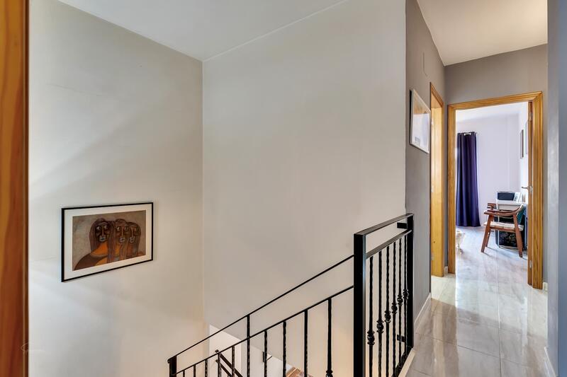 2 bedroom Townhouse for sale